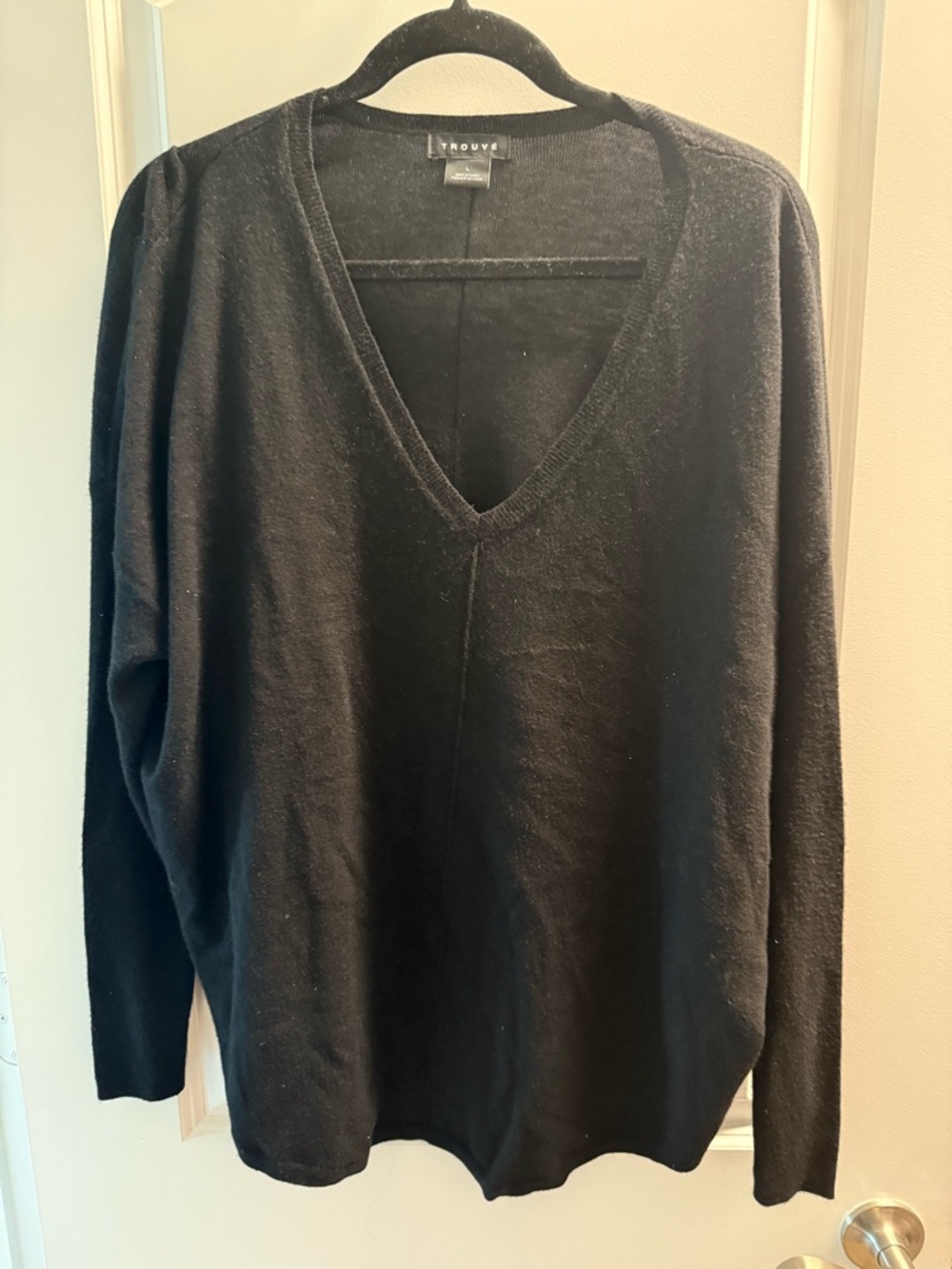 Trouve Black V-Neck Sweater